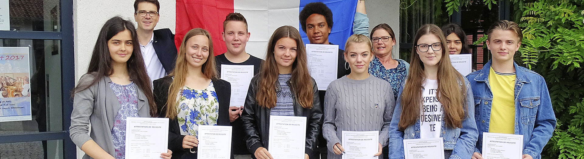 Steinmuehle_Sprachen Schülerinnen und Schüler aus der Schule & Internat Steinmühle bekommen ihre Sprachzertifikate in Marburg, Hessen